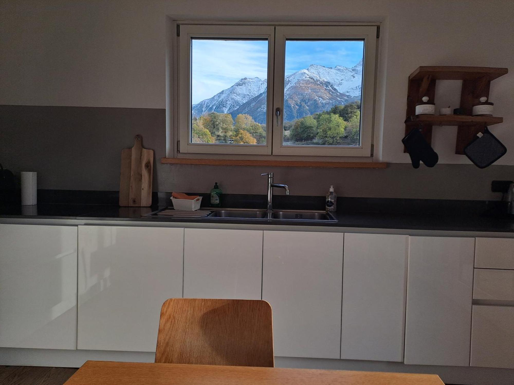 Aosta Stunning Panoramic Views From Modern Two Bedroom Apartment Kültér fotó